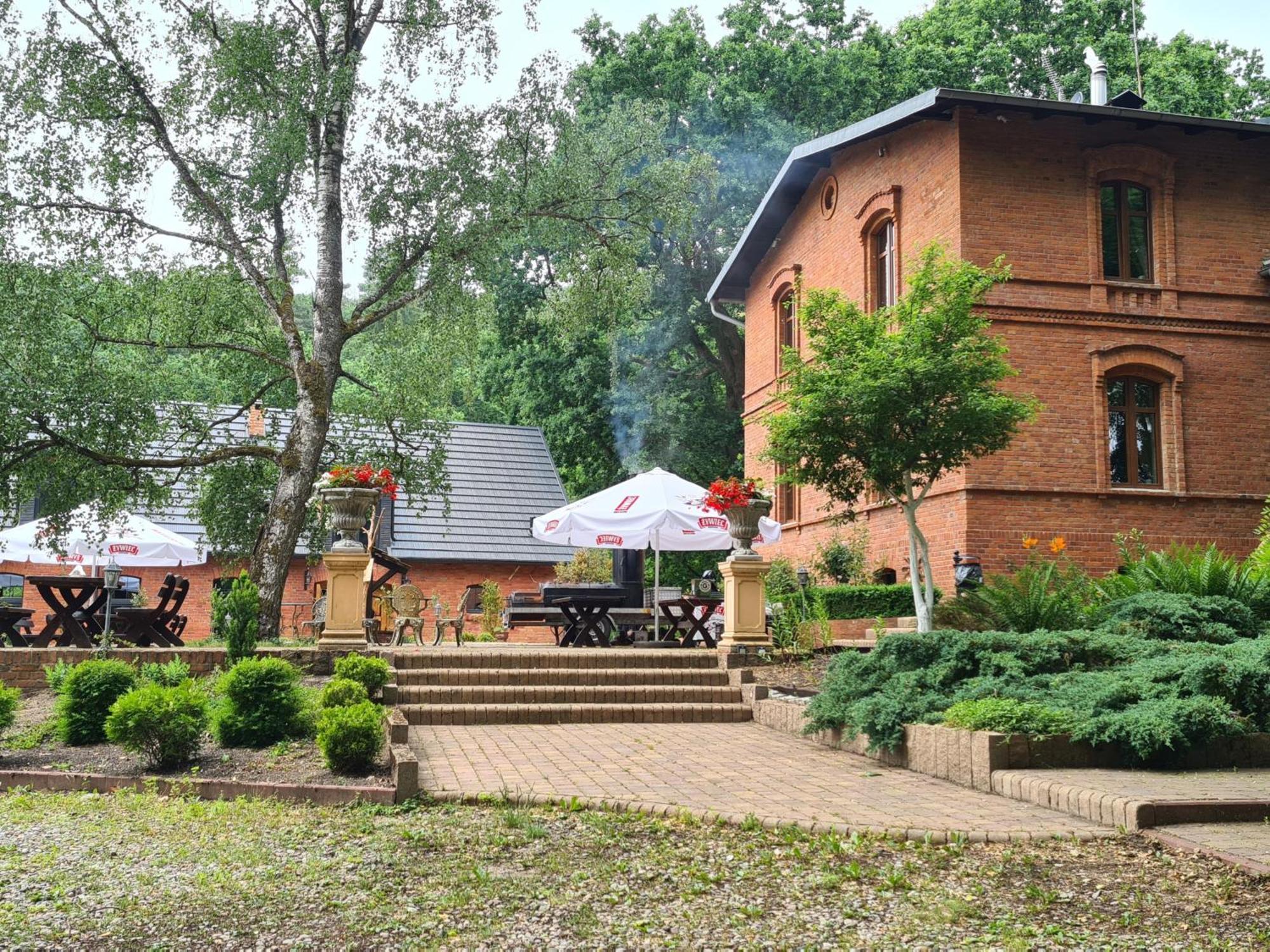Dwór Mysinek Grabowiec (Starogard, Pomerania) Exterior foto