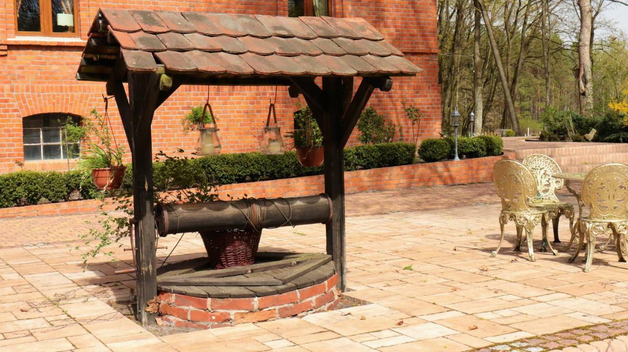 Dwór Mysinek Grabowiec (Starogard, Pomerania) Exterior foto